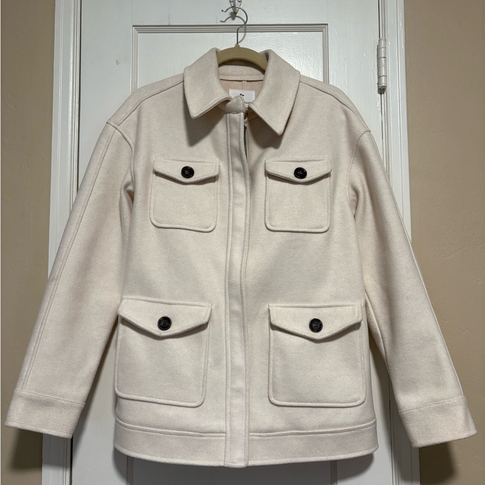 Avec les filled Women's Cream wool Jacket